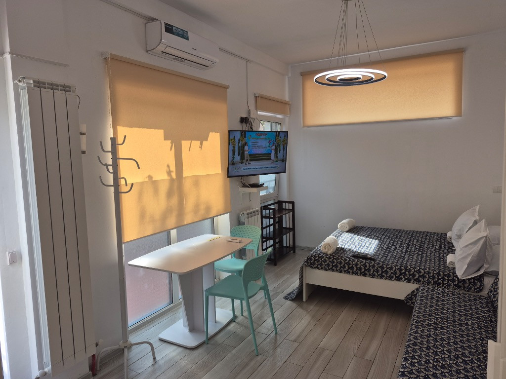 Studio mobilat,utilat,centrală gaz,AC,wi-fi,baie+bucătărie Faleza nord