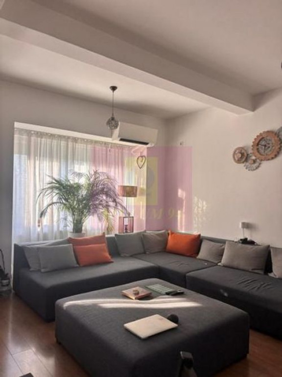 Apartament 2 camere de vânzare – zona bisericii Bazilescu