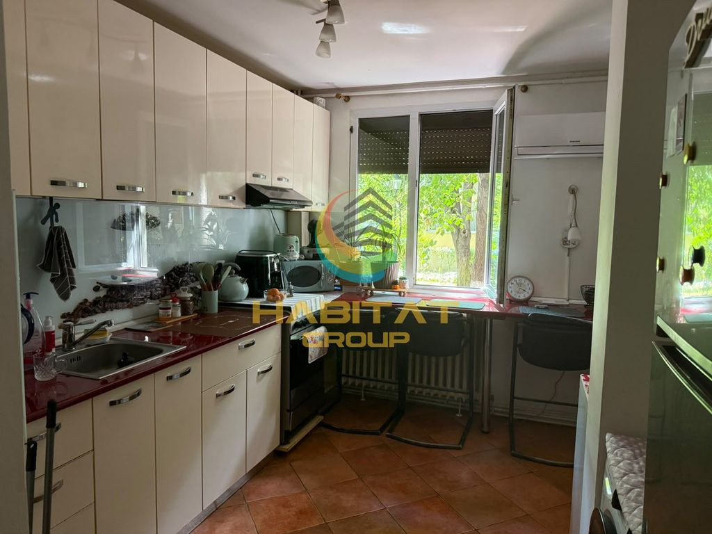 3 camere Brancoveanu cu Centrala proprie