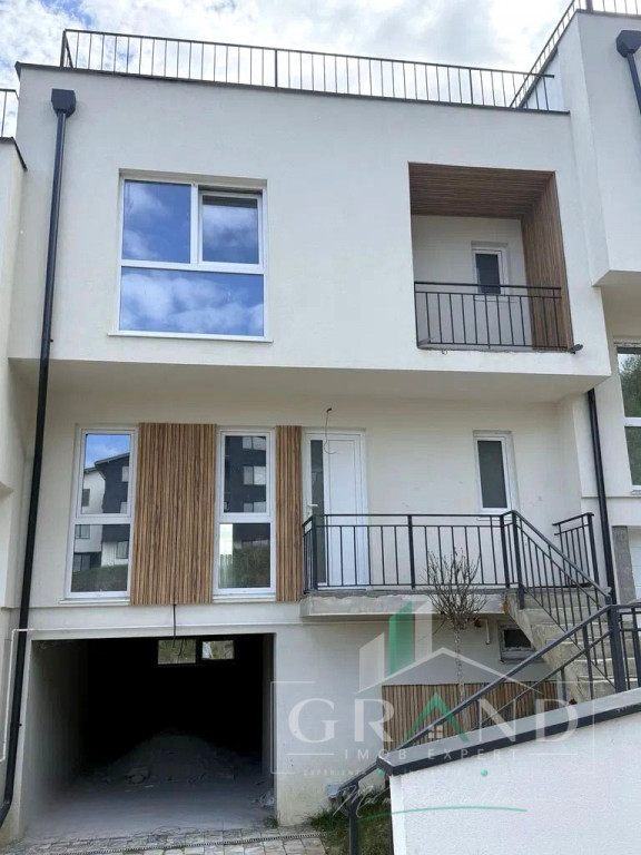 CASĂ NOUĂ | 101 MP UTILI | 3 DORMITOARE | 3 BĂI | PARCARE