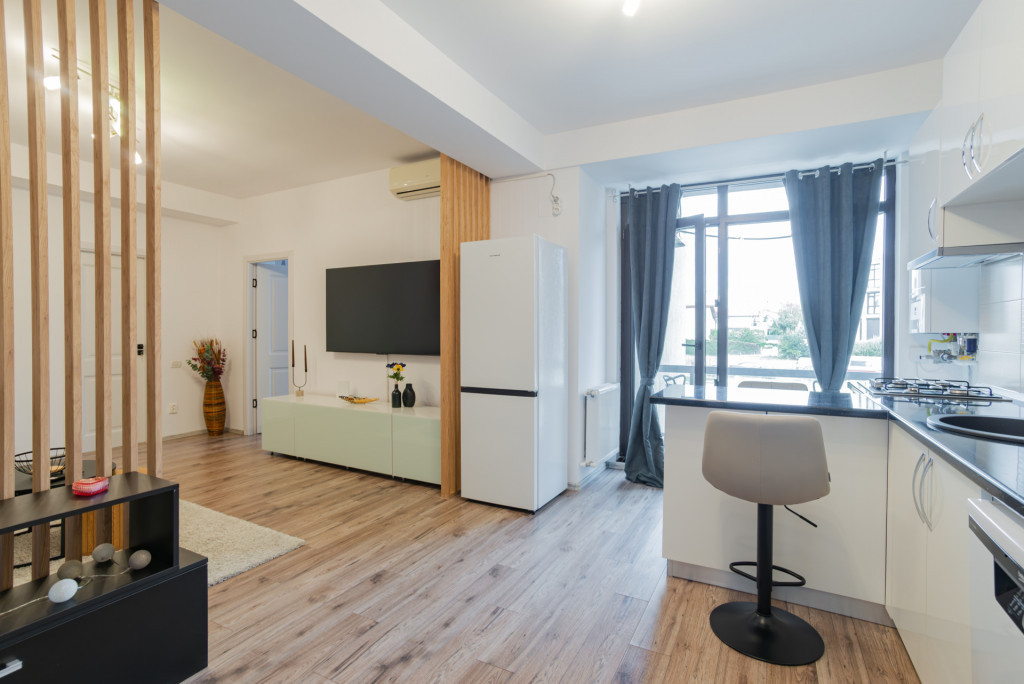 Apartament 2 camere de închiriat – Tomis Plus | Loc de pa