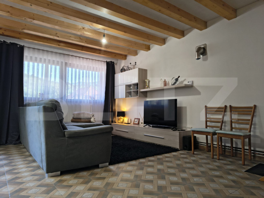 Casă de vânzare – 4 camere, în Poșaga