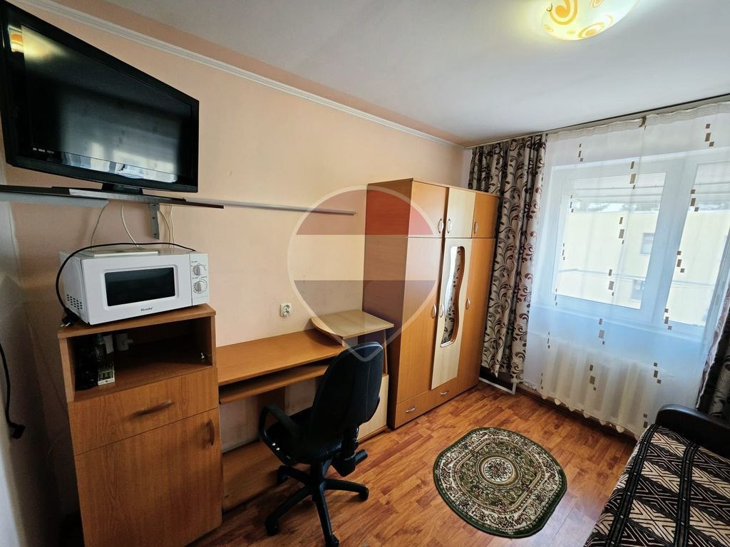DE VANZARE- Camera Camin/ 9,60 mp/ 19.800 euro!