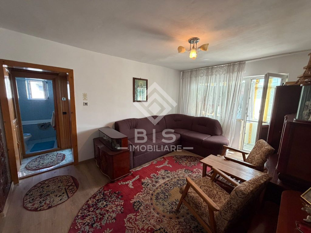 Apartament de vânzare 2 camere - zona Lama