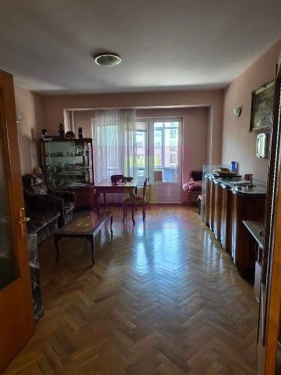 3 camere Nerva Traian
