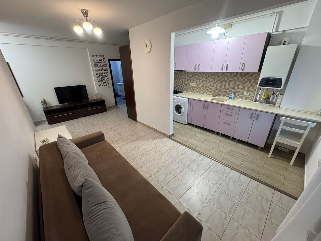 Garsoniera / Studio zona Km 4 - Far