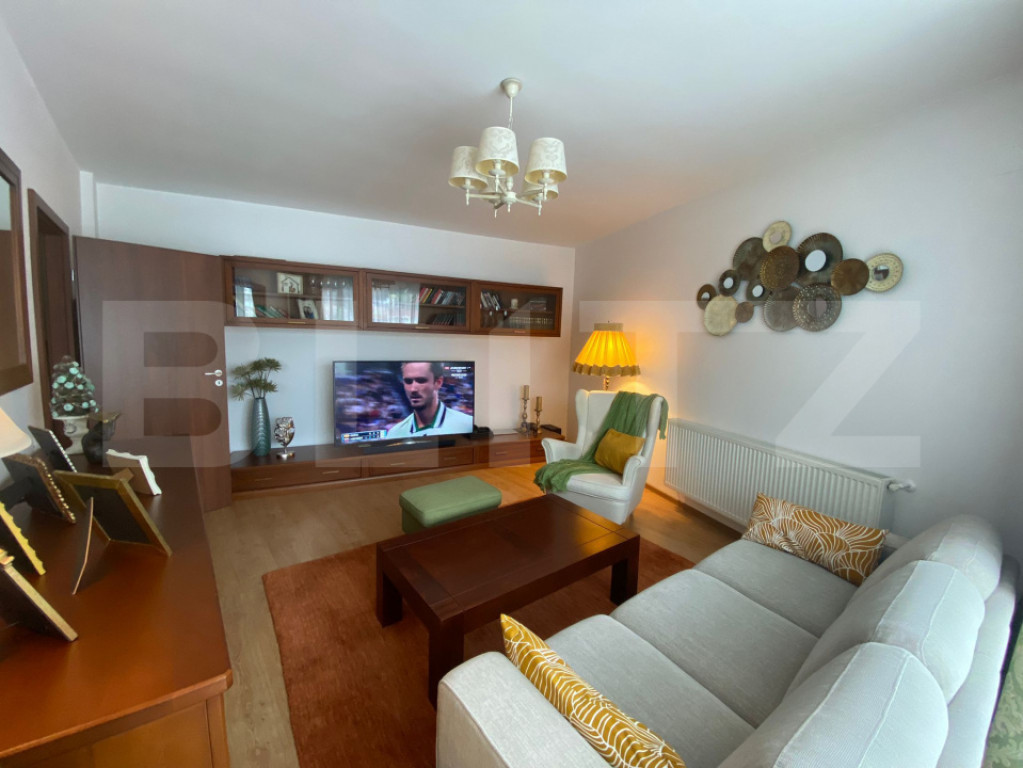 Apartament 2 camere, etaj 3 , decomandat, 55mp, Carpatilor