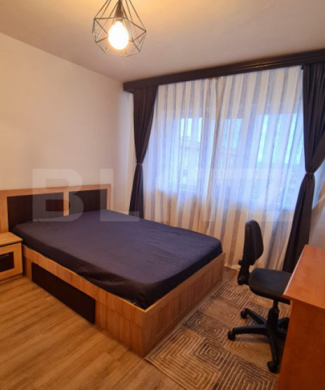 Apartament 2 camere, 56 mp, centrala proprie, zona 1 Mai