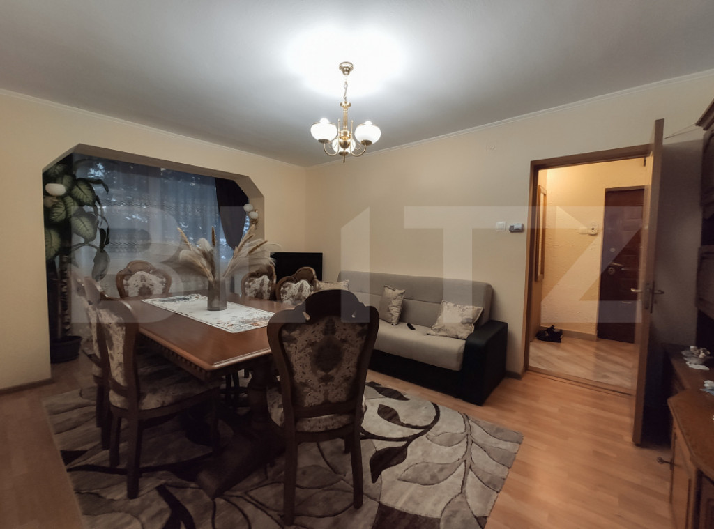 Apartament cu 2 camere de 41mp la etajul 1 din 2 cu parcare