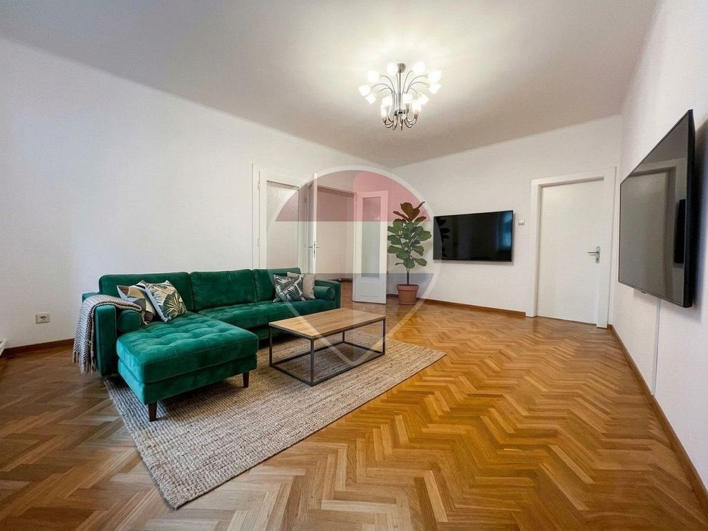 Apartament in centrul Brasovului de inchiriat.