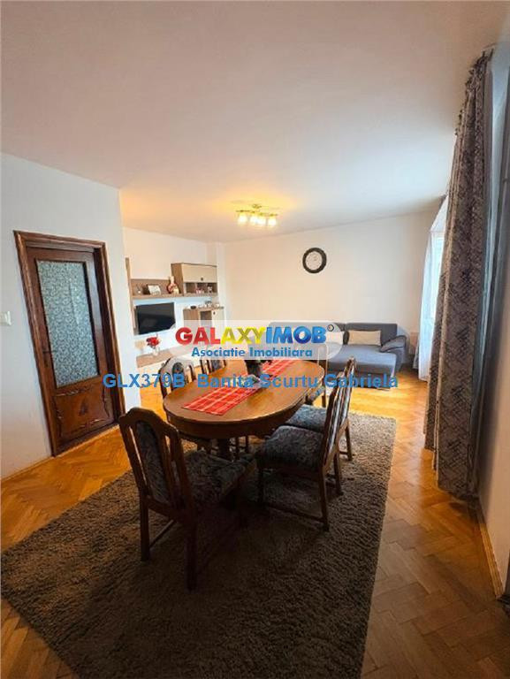 Oras Pantelimon Lebedei casa p+1+M 3 camere 159000eur