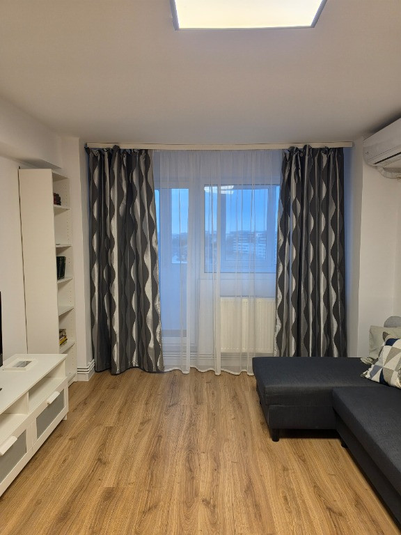 Inchiriere apartament 3 camere Calea Crangasi
