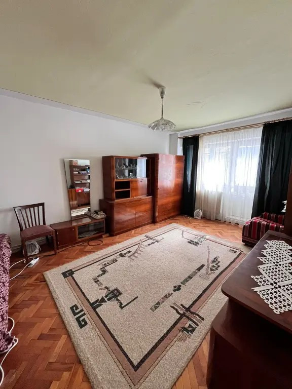 Apartament 3 camere școala generală Coposu in Dumbrava Nord