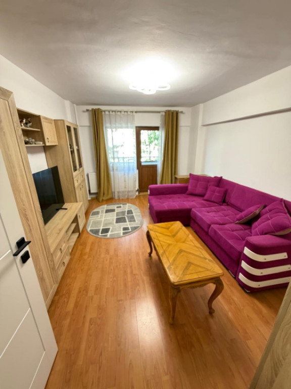 Apartament 4 camere, 83 mp, decomandat, zona Mănăștur