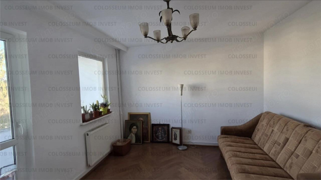 Apartament 3 camere | Semidecomandat | Zona Astra