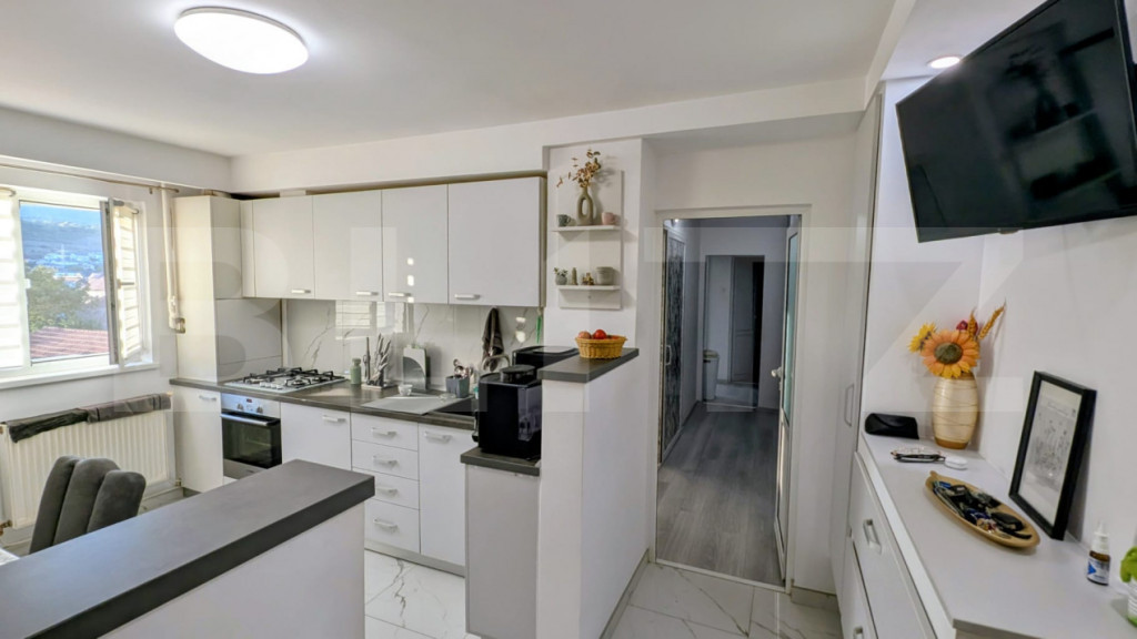 Apartament recent renovat, etaj intermediar, Cetate