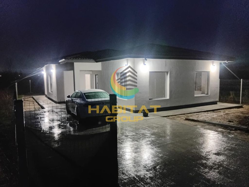 Casa pe parter individuala /3 camere /teren 518 mp/ Giurgiu