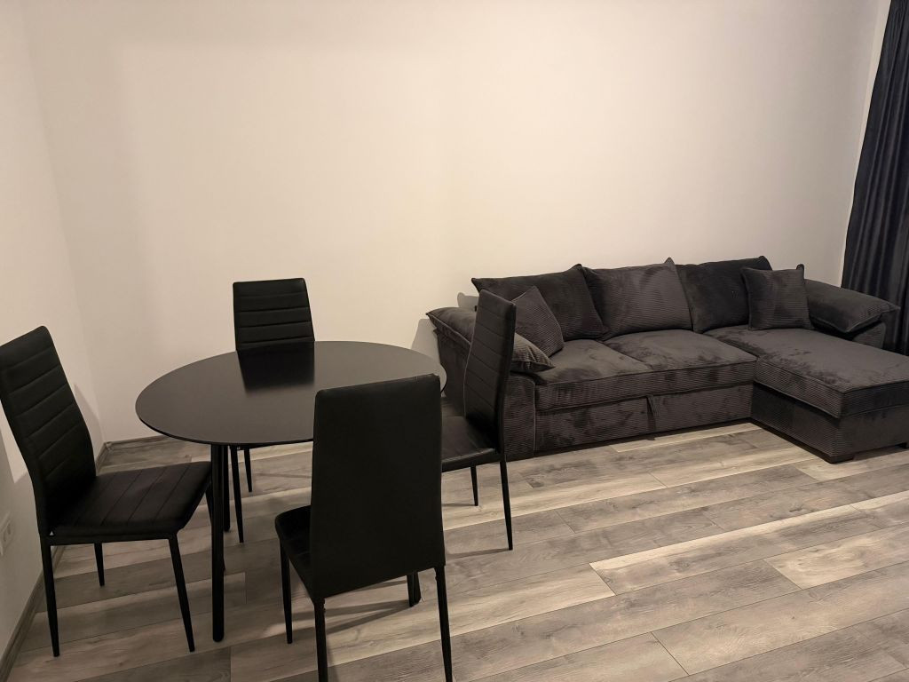 Apartament trei camere Brancoveanu