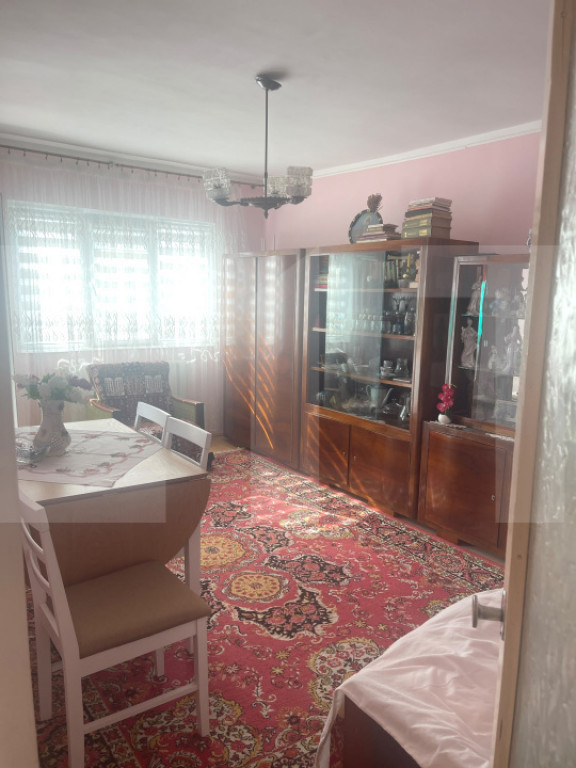 Vând casă la preț de apartment Dorohoi, Botosani