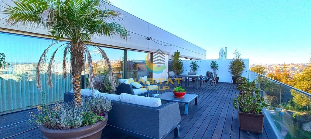 Penthouse cu terasa - Binelui/Parc Arhezi