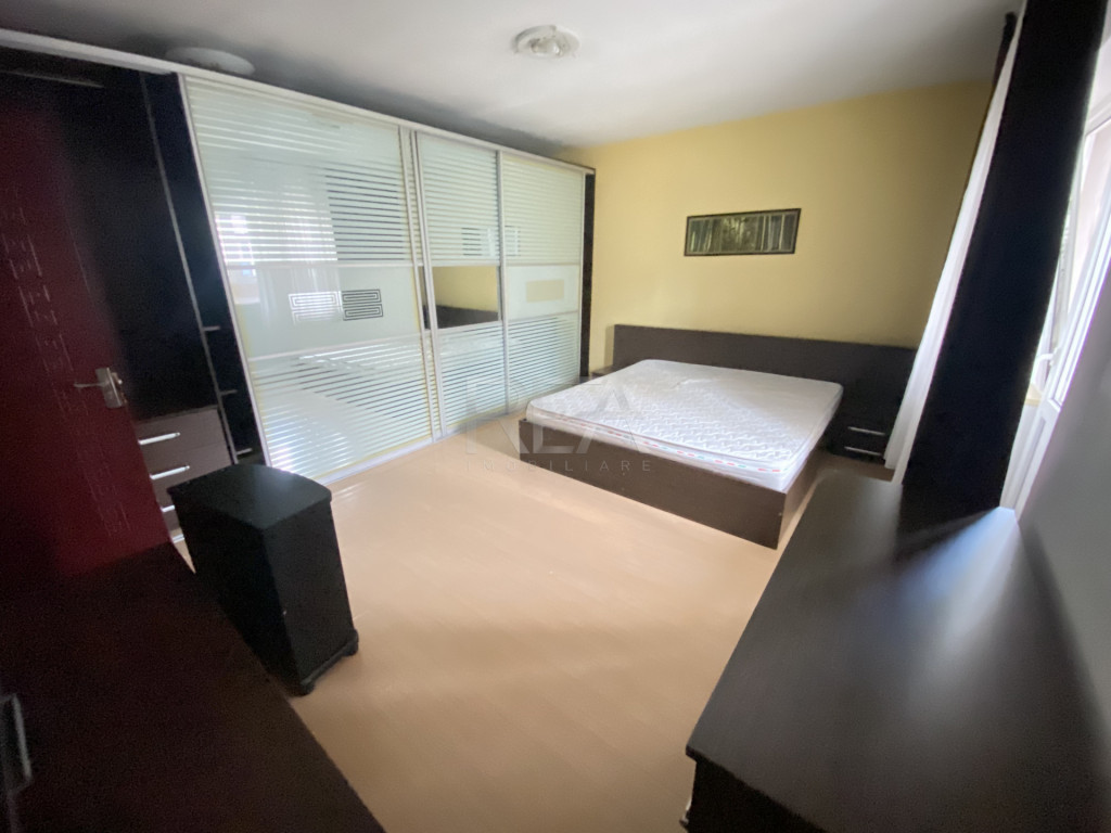 2 camere-Decomandat-Centrala Proprie-Etaj 6/8-Trafic Greu/Ra