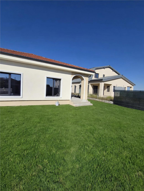 VAND DUPLEX - MOSNITA NOUA- 135000 LA ALB/145000 LA CHEIE/ C