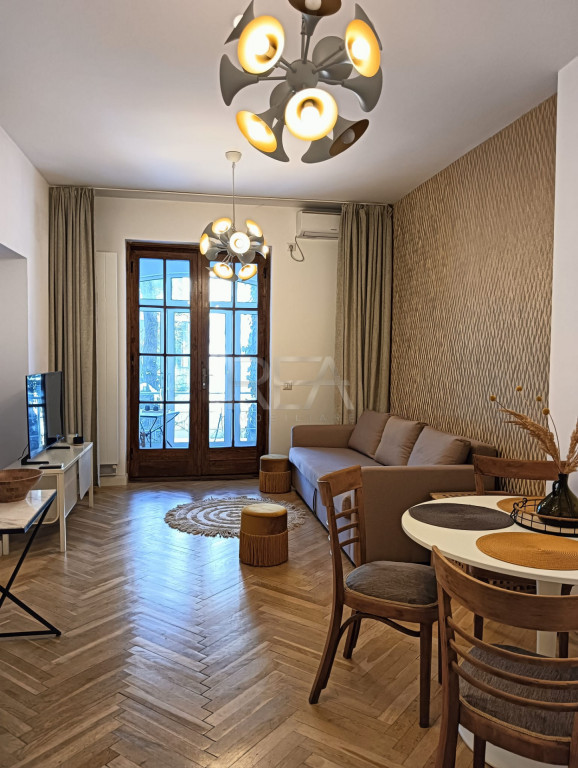 Apartament 3 camere | 80 mp | Centrala Proprie | Renovat