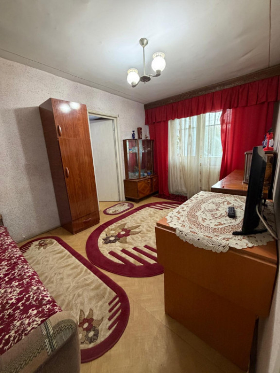 Apartament 2 camere, 42.50 mp, zona Craiovita Noua
