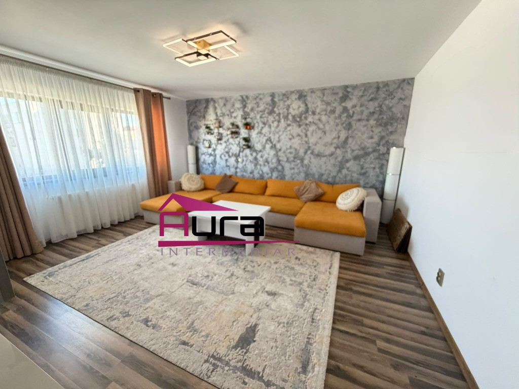 Apartament 3 camere zona Cartier C5