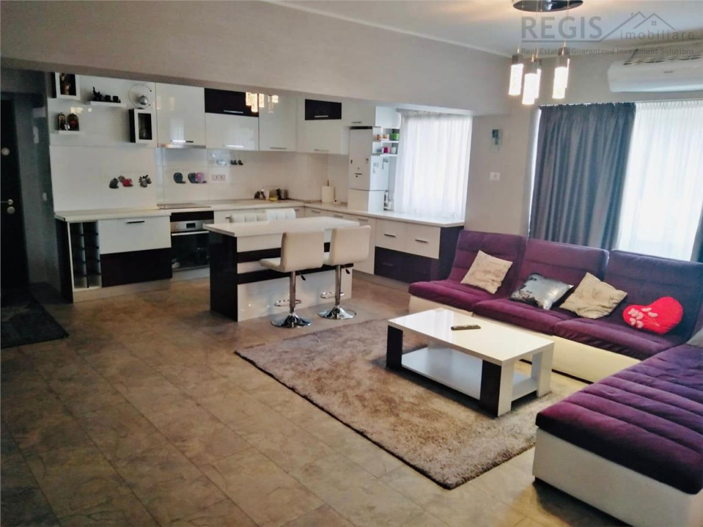 Apartament 4 camere | 2 bai | Vedere spre munte | Racadau