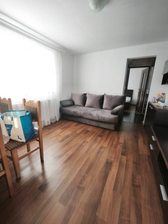 Apartament 3 camere, 70mp, decomandat, zona George Enescu