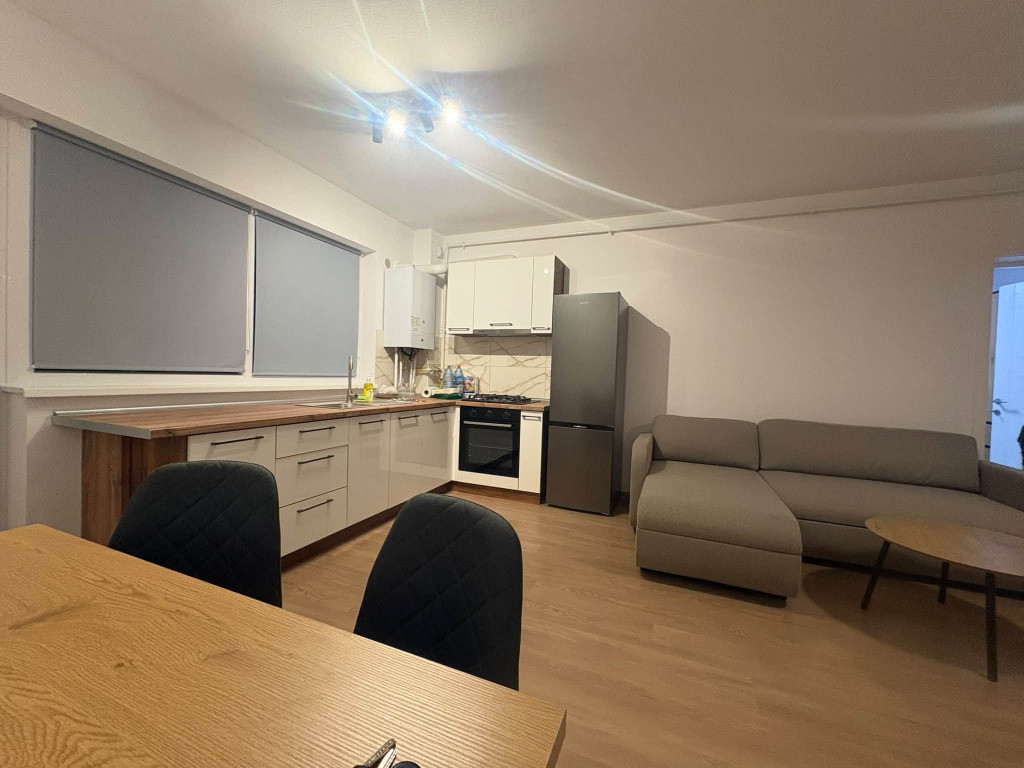 Apartament 2 camere zona SANPETRU