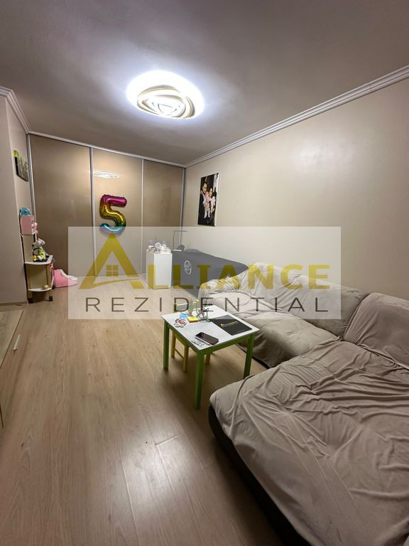 Metrou 1 Decembrie-3 Camere-Mobilat/Utilat