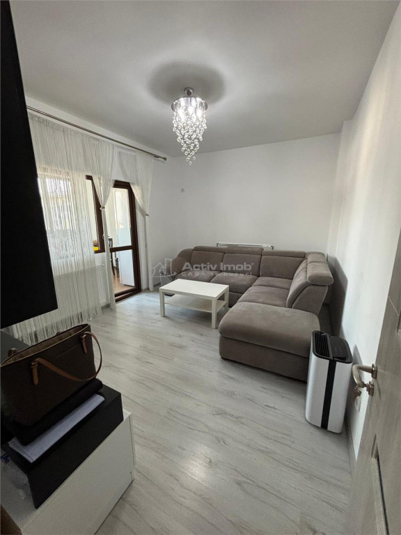 Vila 7 camere - Babana - Arges - teren 4391 mp - fara comisi