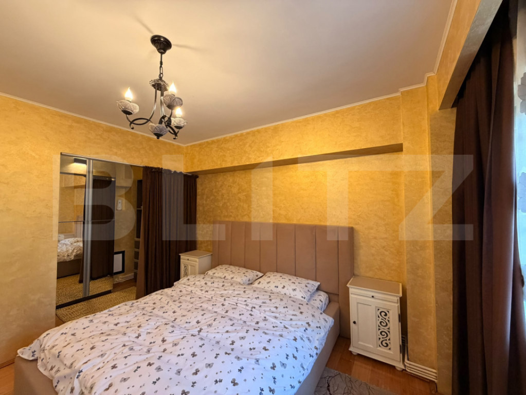 Apartament 4 camere, 100 mp, parcare, zona Ultracentral