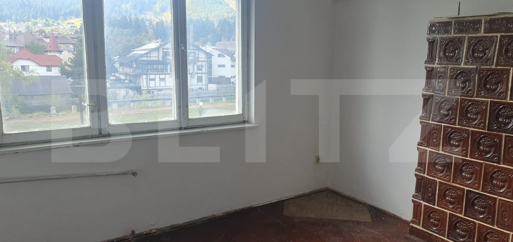 Apartament cu 2 camere, semidecomandat, nemobilat in Vatra D