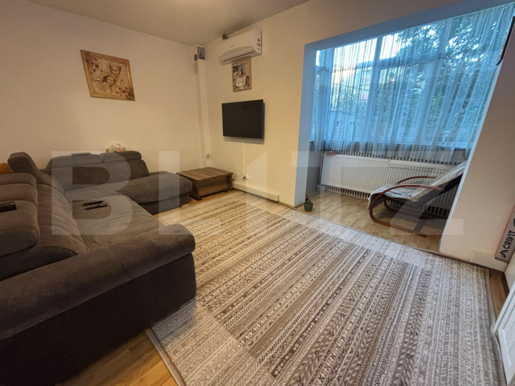 Apartament 3 camere, 50 mp, zona Esplanada Mimoza