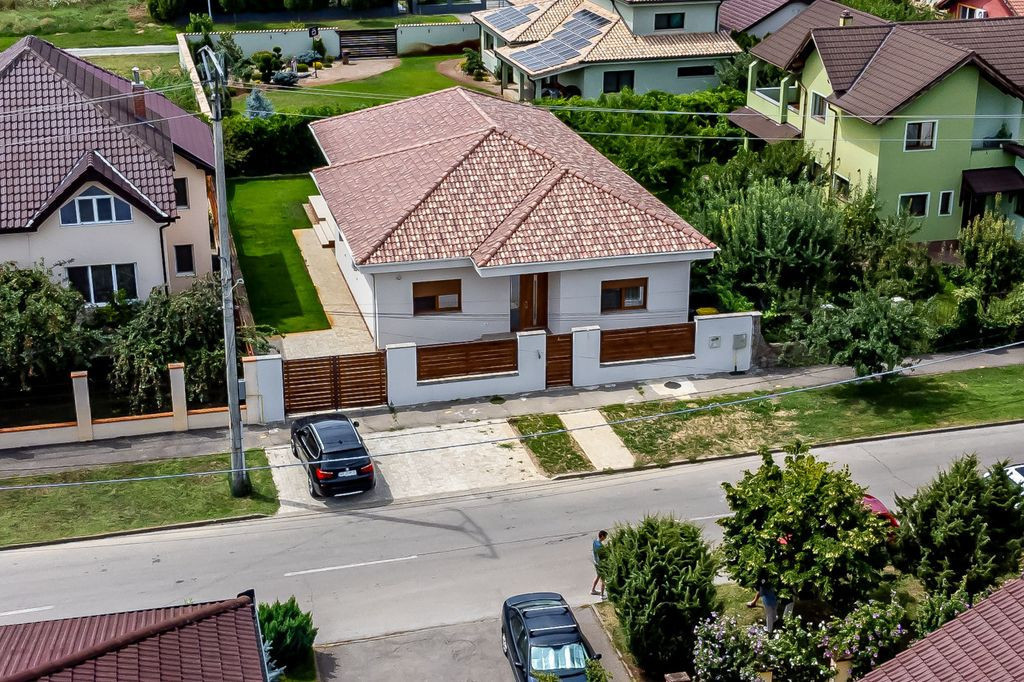 Vilă nouă superbă tip mediteranean, zona exclusivistă Tabacovici