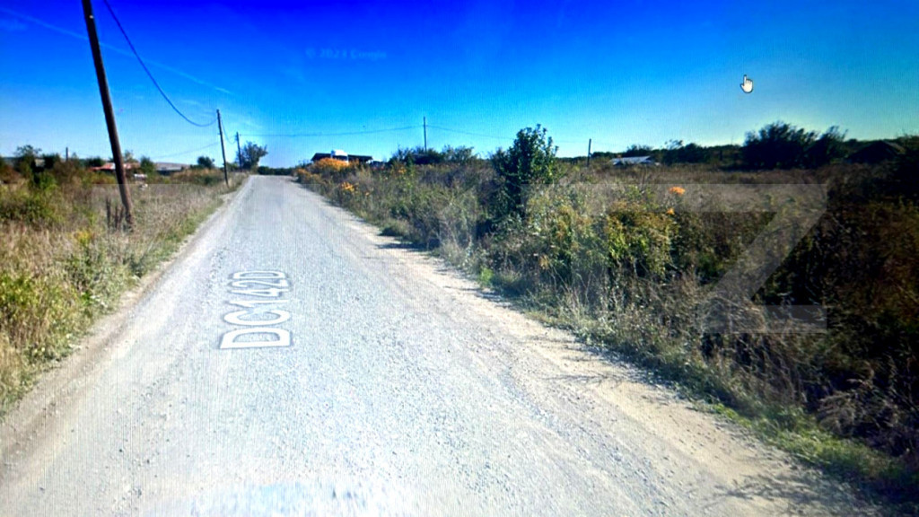 Teren intravilan, 3800 mp, cartierul Sopor