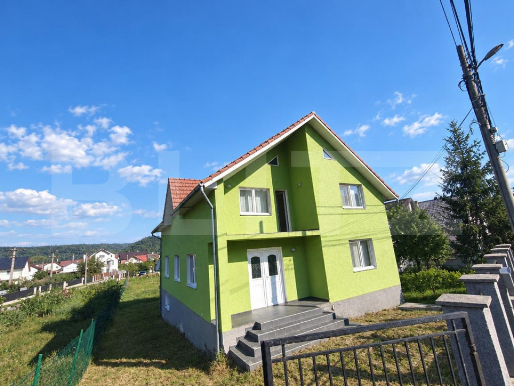 Casa finisata, 600mp teren, Beclean