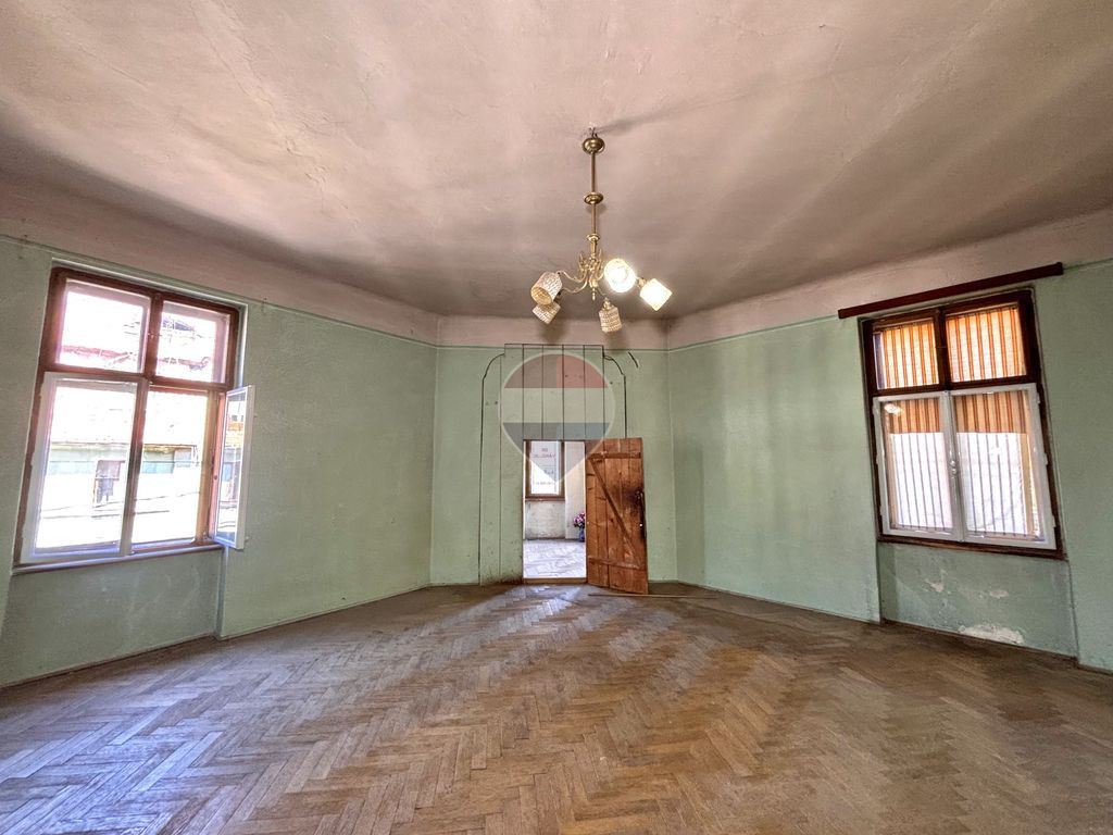 Apartament vila Gothic Revival, str. Banatului, nr. 5 Sibiu