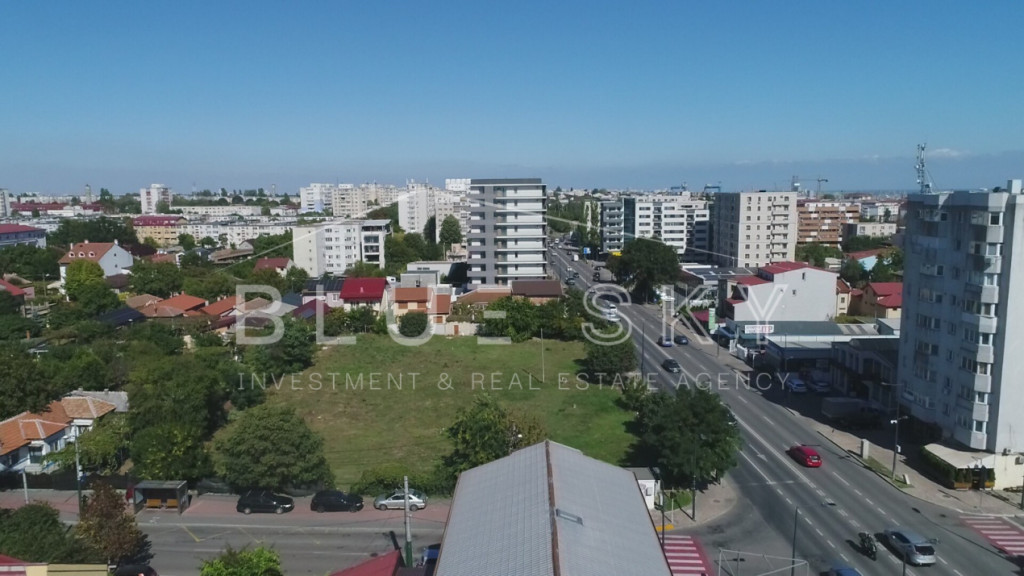 Teren 739 mp cu vizibilitate excelentă la Bulevardul Mamaia