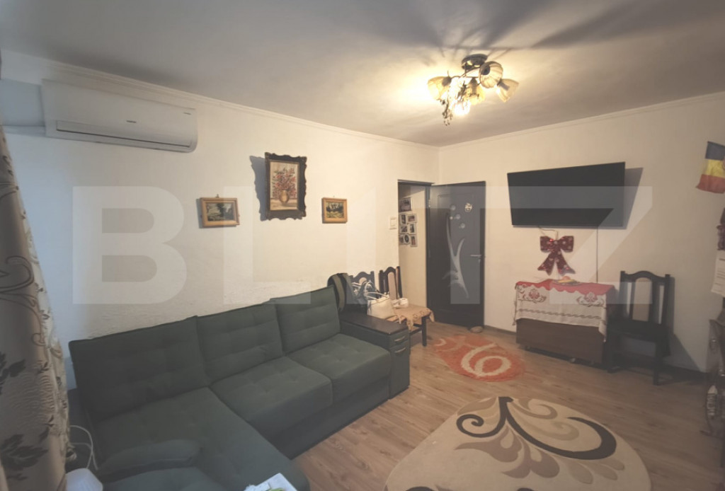 Apartament 3 camere, 49 mp, zona Alexandru cel Bun