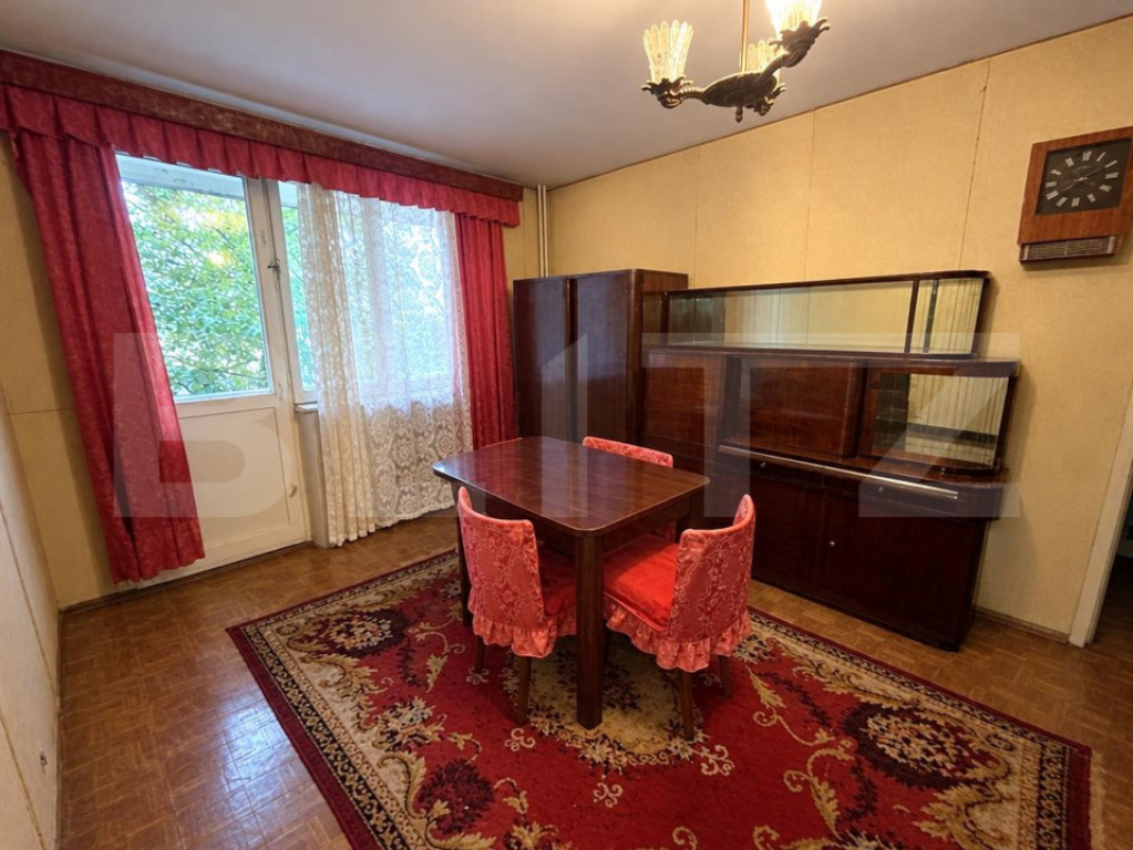 Apartament cu 3 camere de vanzare in Rogerius
