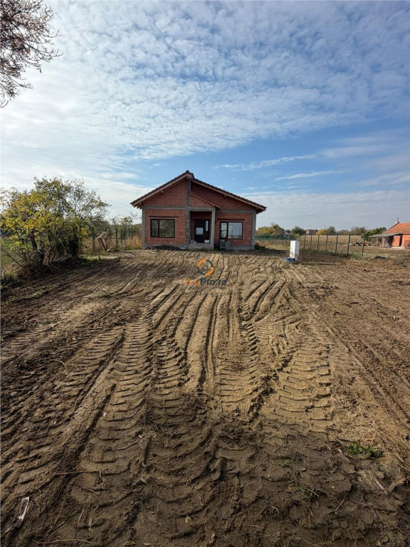 Casa Individuala Dragsina cu teren de 750 mp la 13 km de Tim