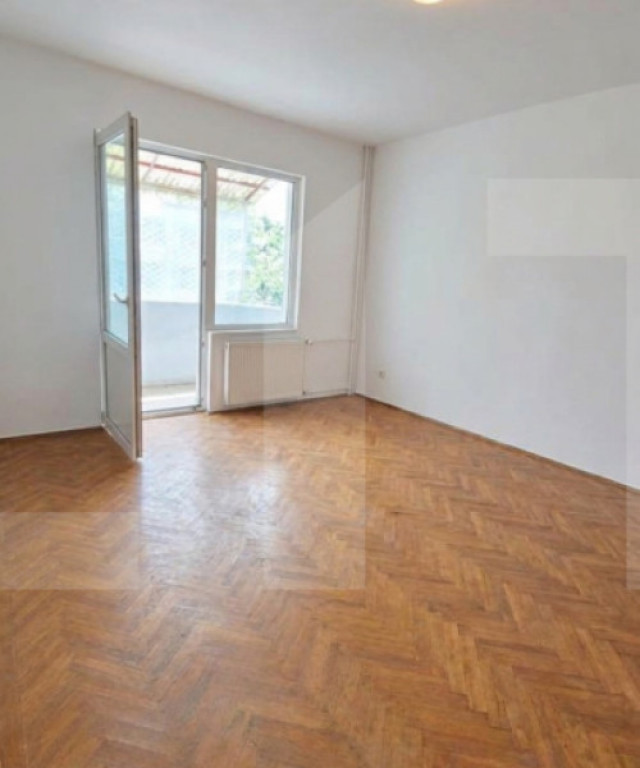 Apartament 2 camere semidecomandate, 40 mp+balcon, str. Romu