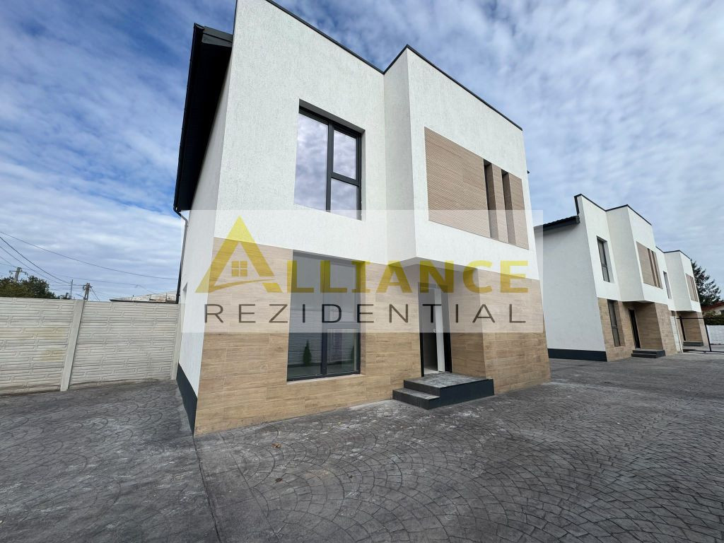 Vila individuala 5 camere ~ 3 bai ~ Teren 300 mp