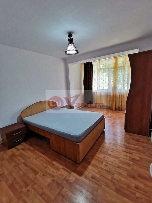 De inchiriat apartament 3 camere, parter, zona Constructorilor, 400 Euro