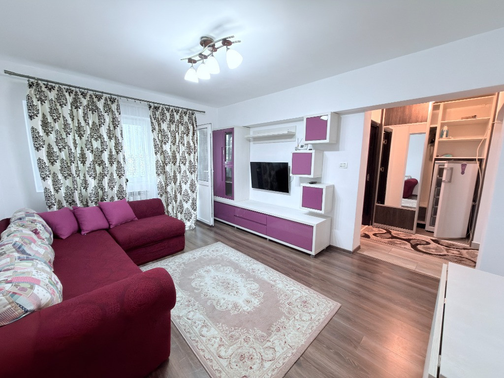 Apartament 3 camere zona Parcului Eminescu+garaj proprietate
