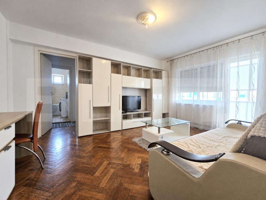 Apartament cu 2 camere, 45 mp, zona Ultracentral
